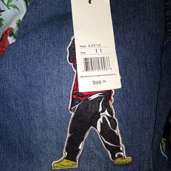 STUNNING AND STYLISH LE MORE JEANS (MADE IN KOREA) SIZE 11 - Picture 4 of 11